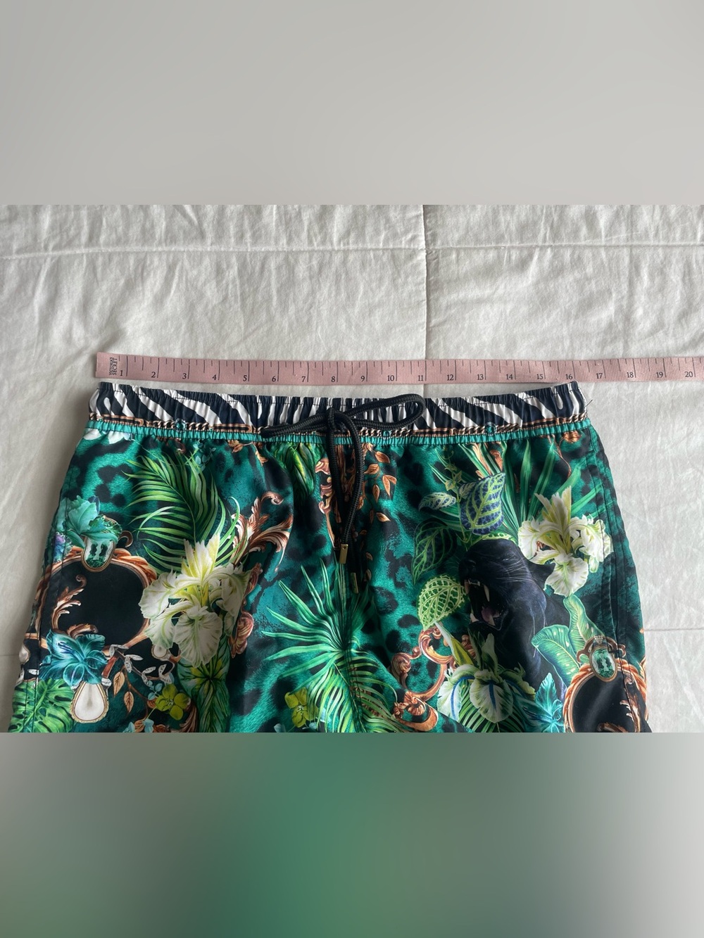 Hotel Franks By Camilla Sing My Song Mens Jungle Swim Trunks Medium Panther - Picture 11 of 13
